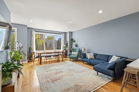 $949,000 | 28 St Pauls Avenue, Unit 1, Jersey City, NJ 07306