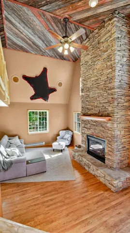 $374,900 | 28007 126th Street, New Auburn, WI 54757