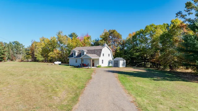 $374,900 | 28007 126th Street, New Auburn, WI 54757