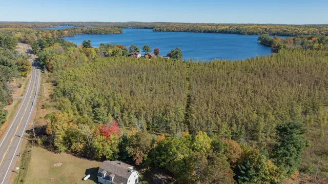 $374,900 | 28007 126th Street, New Auburn, WI 54757