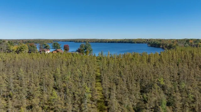 $374,900 | 28007 126th Street, New Auburn, WI 54757