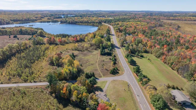 $374,900 | 28007 126th Street, New Auburn, WI 54757