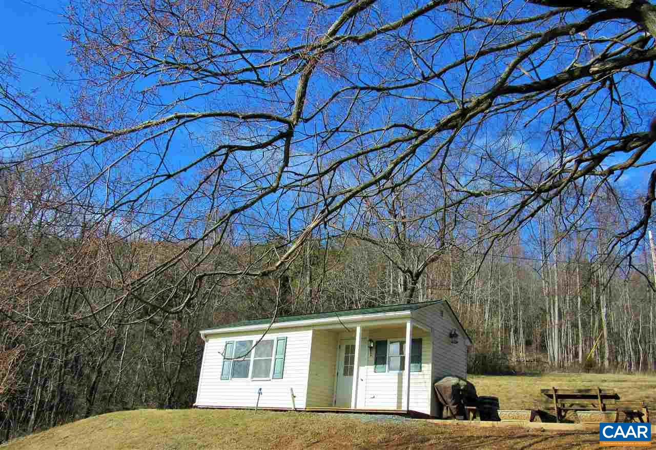 188 Dyson Road Amherst, VA 24521 - Photo 36 of 43 a view of a house with a yard