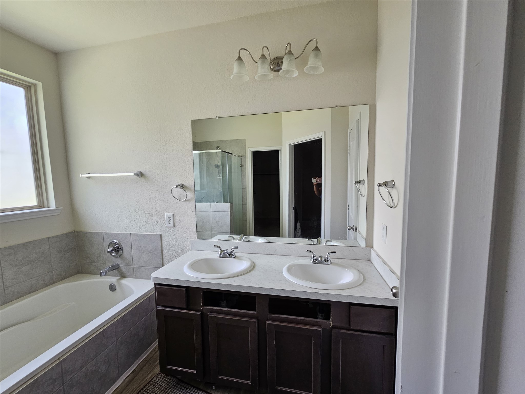 24542 Kildare Road Hempstead, TX 77445 - Photo 11 of 16 Gallery Image 11