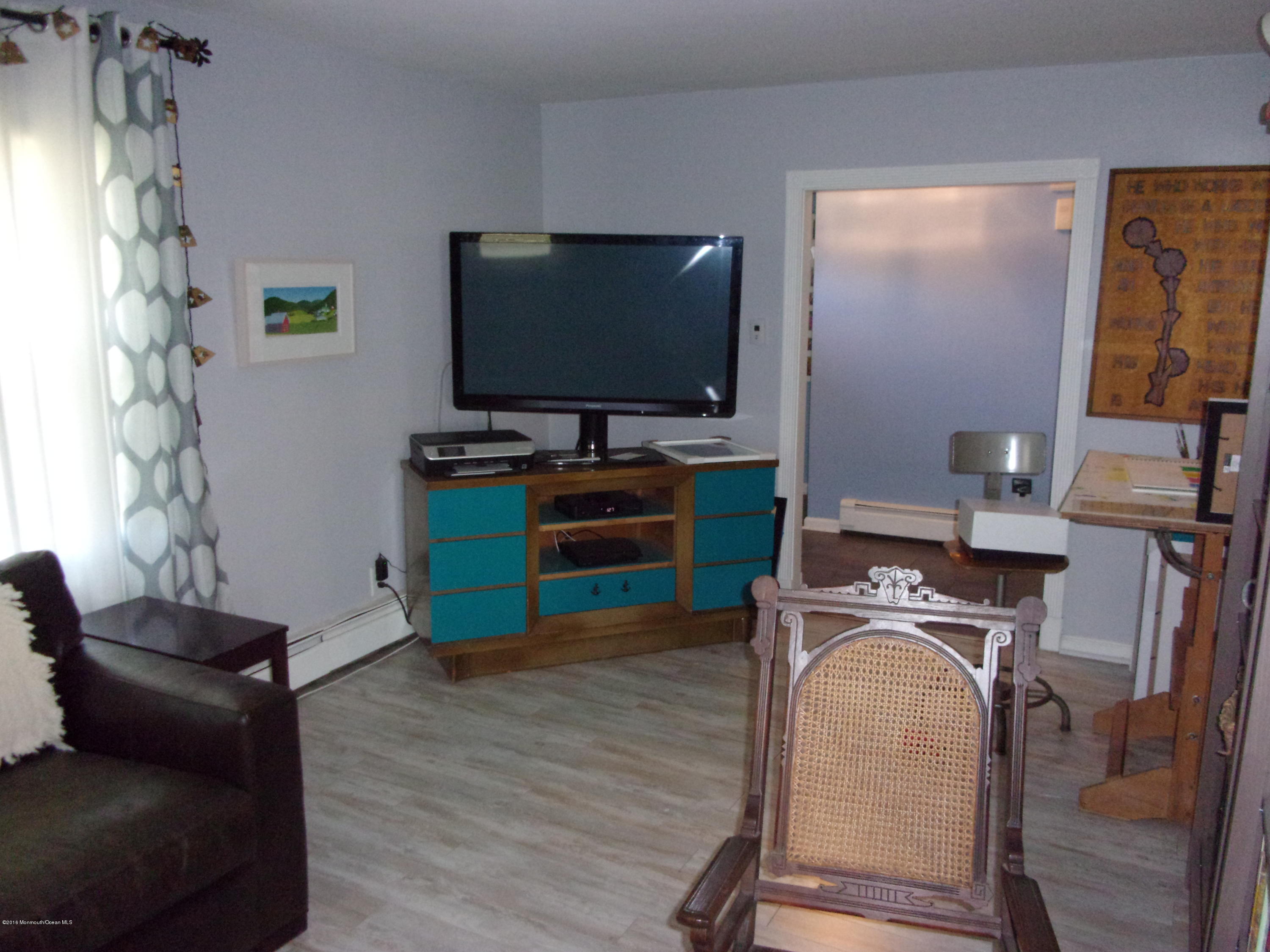 182 County Road Cliffwood, NJ 07721 - Photo 4 of 12 100_0652