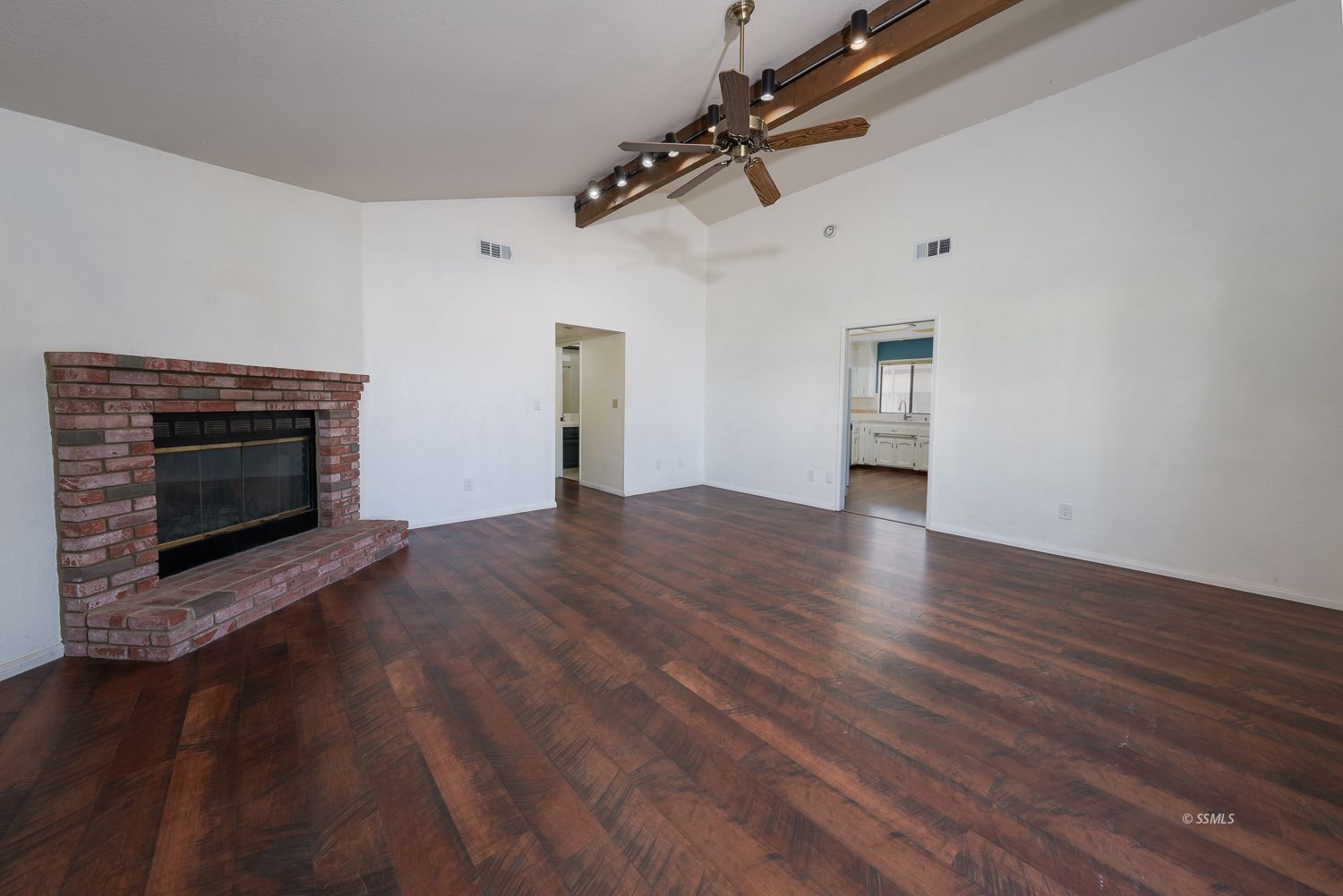 314 Reese Street Ridgecrest, CA 93555 - Photo 5 of 31