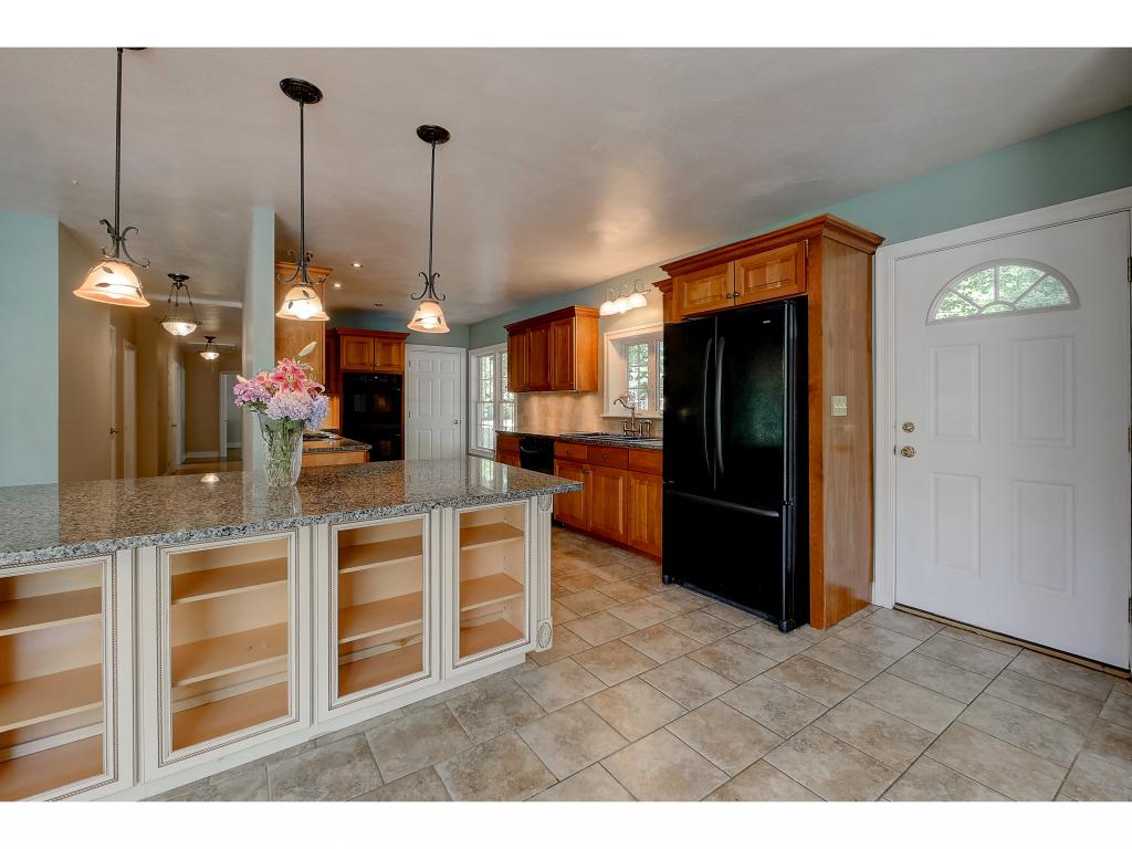 47 Greeley Road Pelham, NH 03076 - Photo 16 of 33 Gallery Image 16