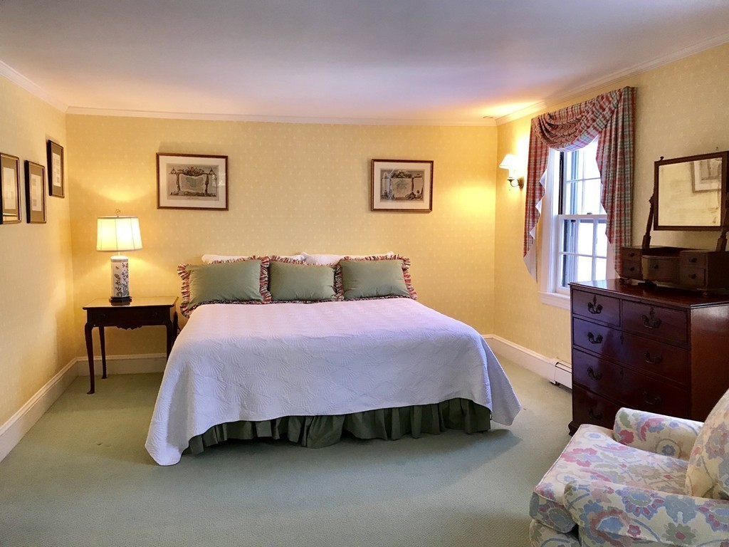 32 Conant Road Weston, MA 02493 - Photo 14 of 28 Gallery Image 14