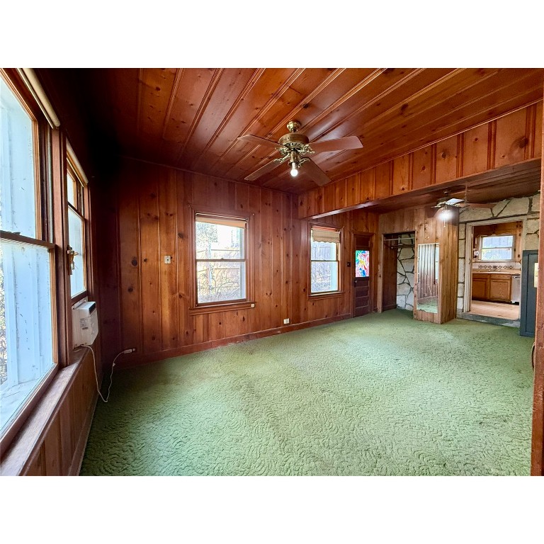 14456 Agarita Road Austin, TX 78734 - Photo 25 of 40 a black and white photo of a room