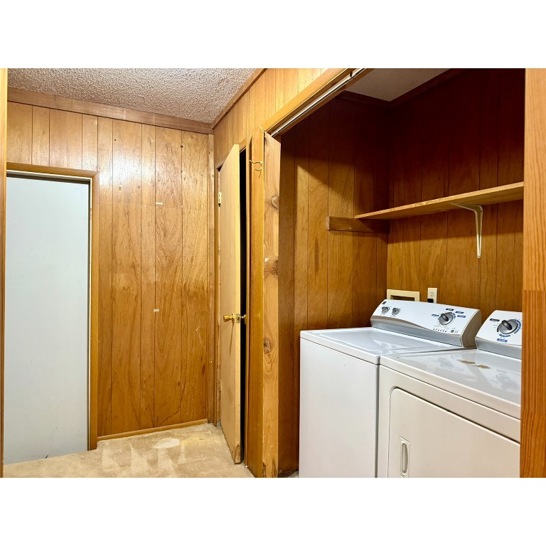14456 Agarita Road Austin, TX 78734 - Photo 34 of 40 a bathroom with a sink and a mirror