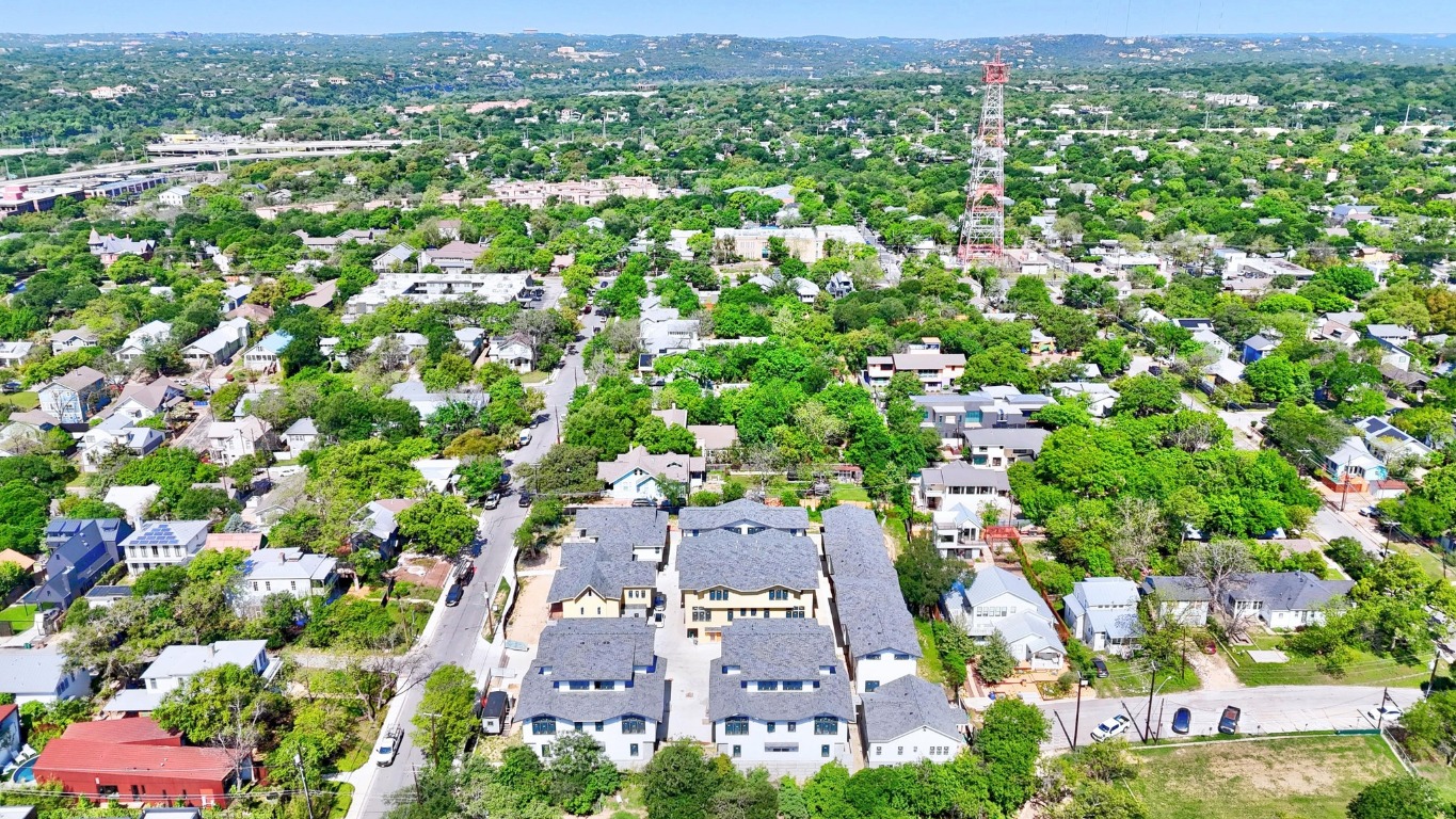 1408 West 9th Street, Unit 504 Austin, TX 78703 - Photo 14 of 15 an aerial view of multiple house