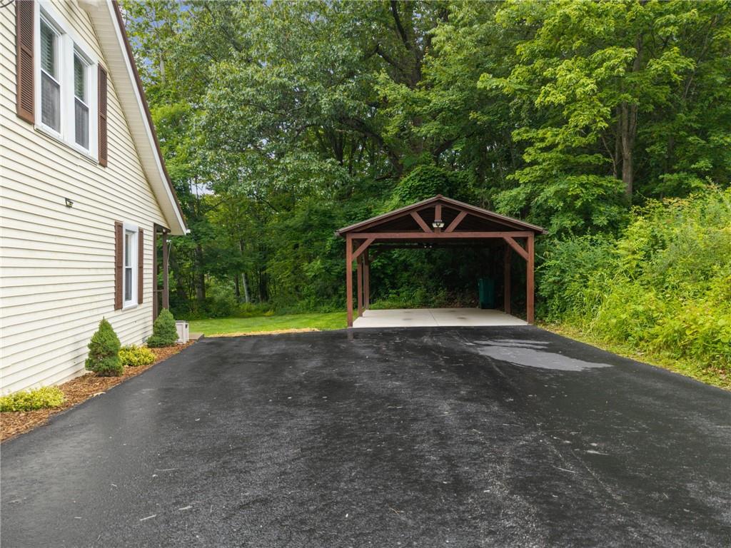 617 Pacek Road Greensburg, PA 15601 - Photo 6 of 37