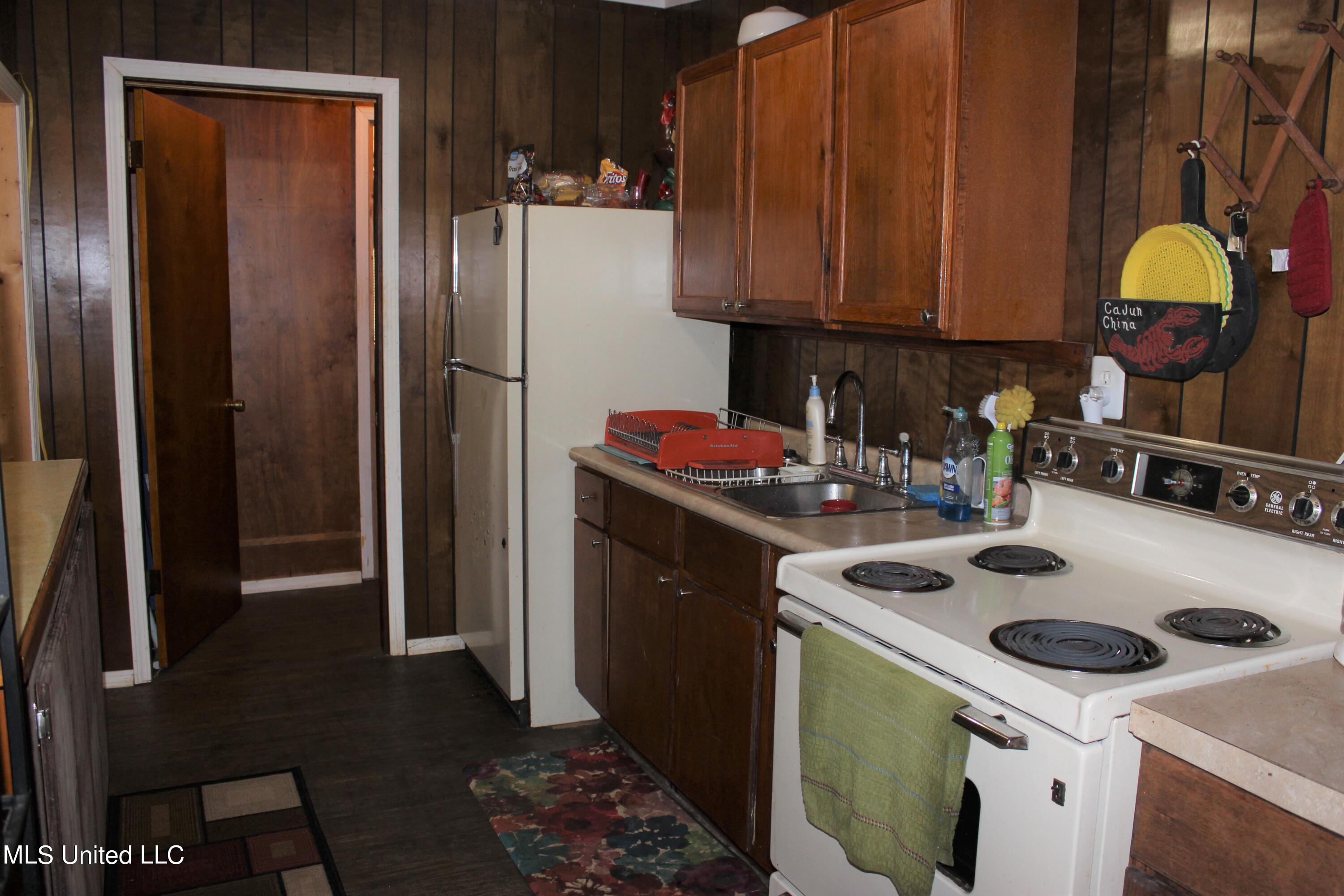 6706 Paul Gallows Road Utica, MS 39175 - Photo 8 of 17 6706 PG Pic 6 - Copy