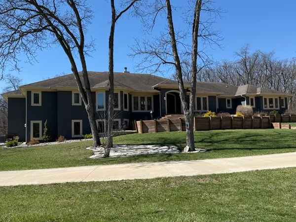 $1,249,900 | 2389 East 2450th Road, Marseilles, IL 61341