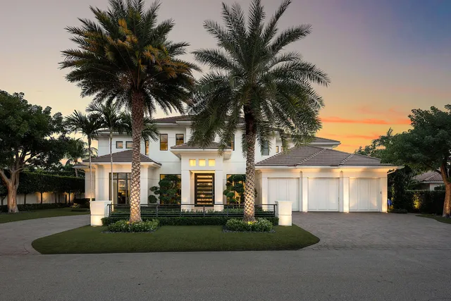 $10,900,000 | 252 South Silver Palm Road, Boca Raton, FL 33432