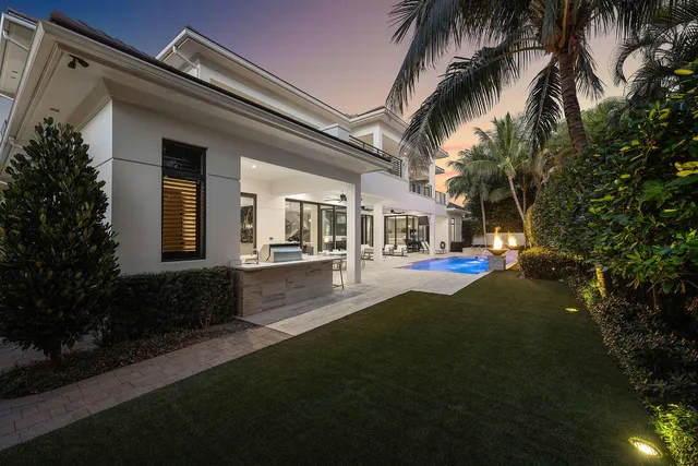 $10,900,000 | 252 South Silver Palm Road, Boca Raton, FL 33432