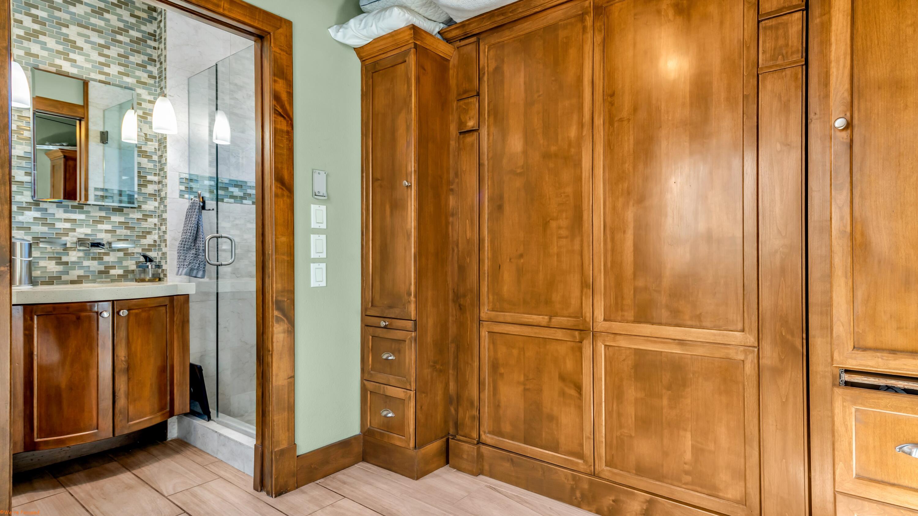 80501 Ave 48, Unit 22 Indio, CA 92201 - Photo 12 of 26 a view of elevator with hallway