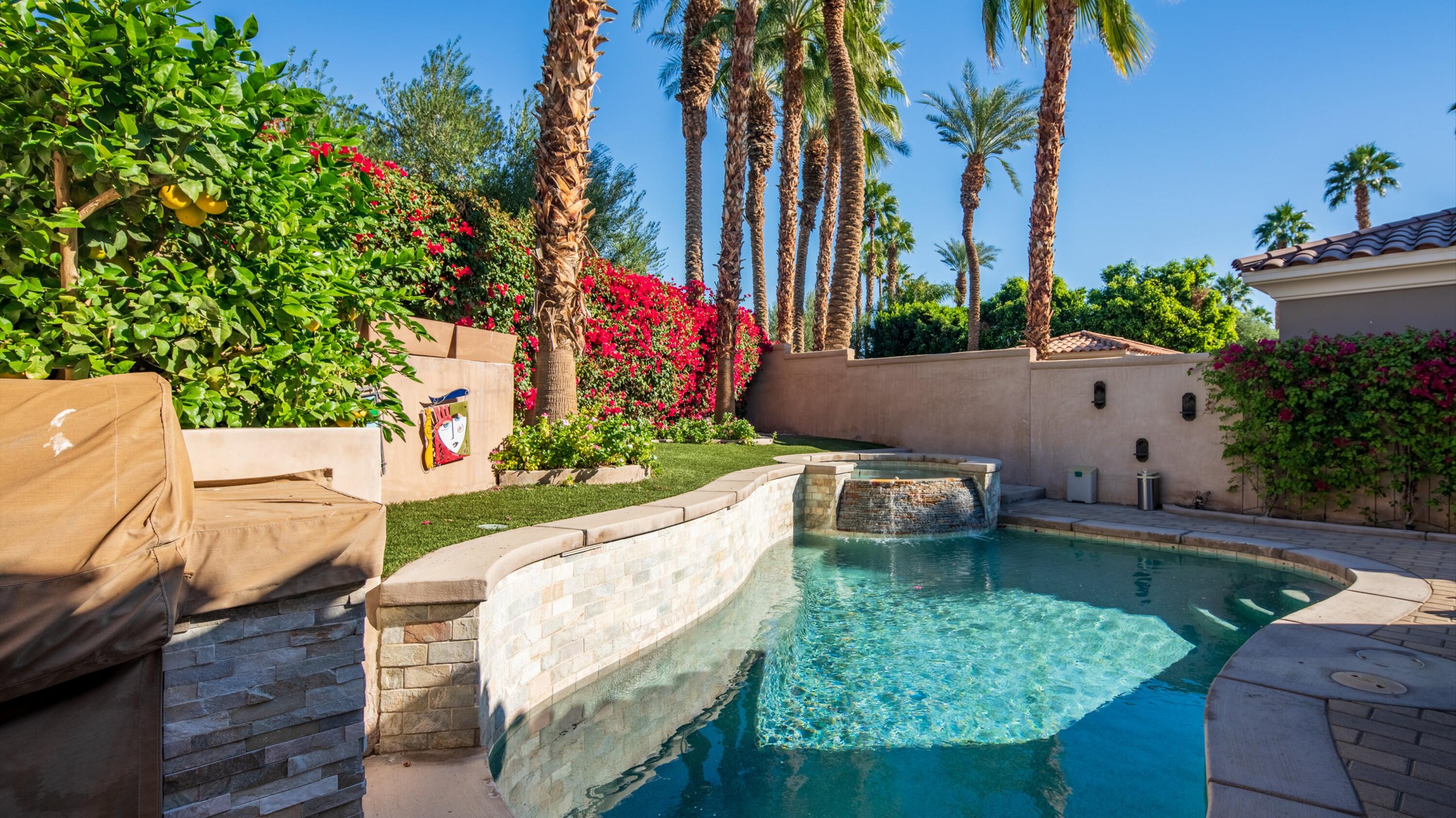 80501 Ave 48, Unit 22 Indio, CA 92201 - Photo 16 of 26 swimming pool view with a seating space
