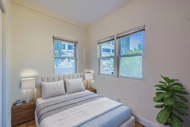 $2,599 | 2700 North Artesian Avenue, Unit 1, Chicago, IL 60647