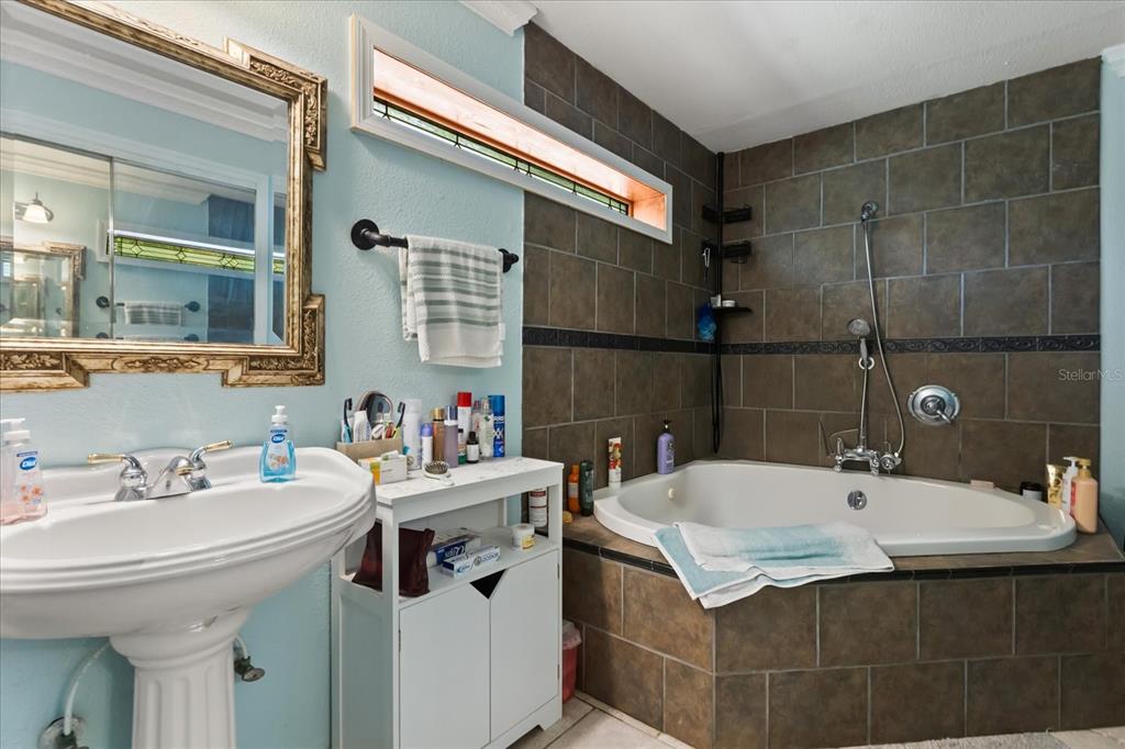 460 Hidden Ridge Drive Deltona, FL 32725 - Photo 15 of 36 Gallery Image 15