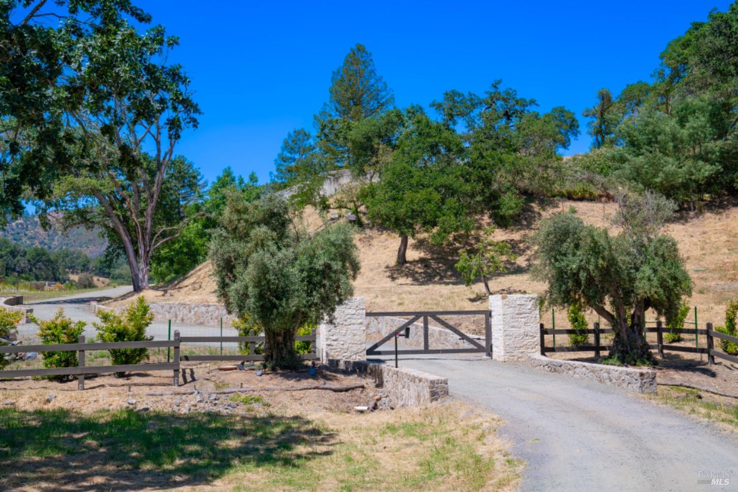 2641 Riebli Road Santa Rosa, CA 95404 - Photo 1 of 25