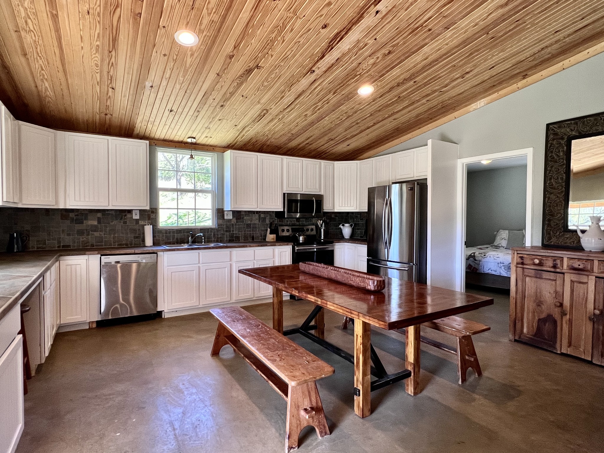 2040 Ball Hollow Road Pulaski, TN 38478 - Photo 5 of 42 Gallery Image 5