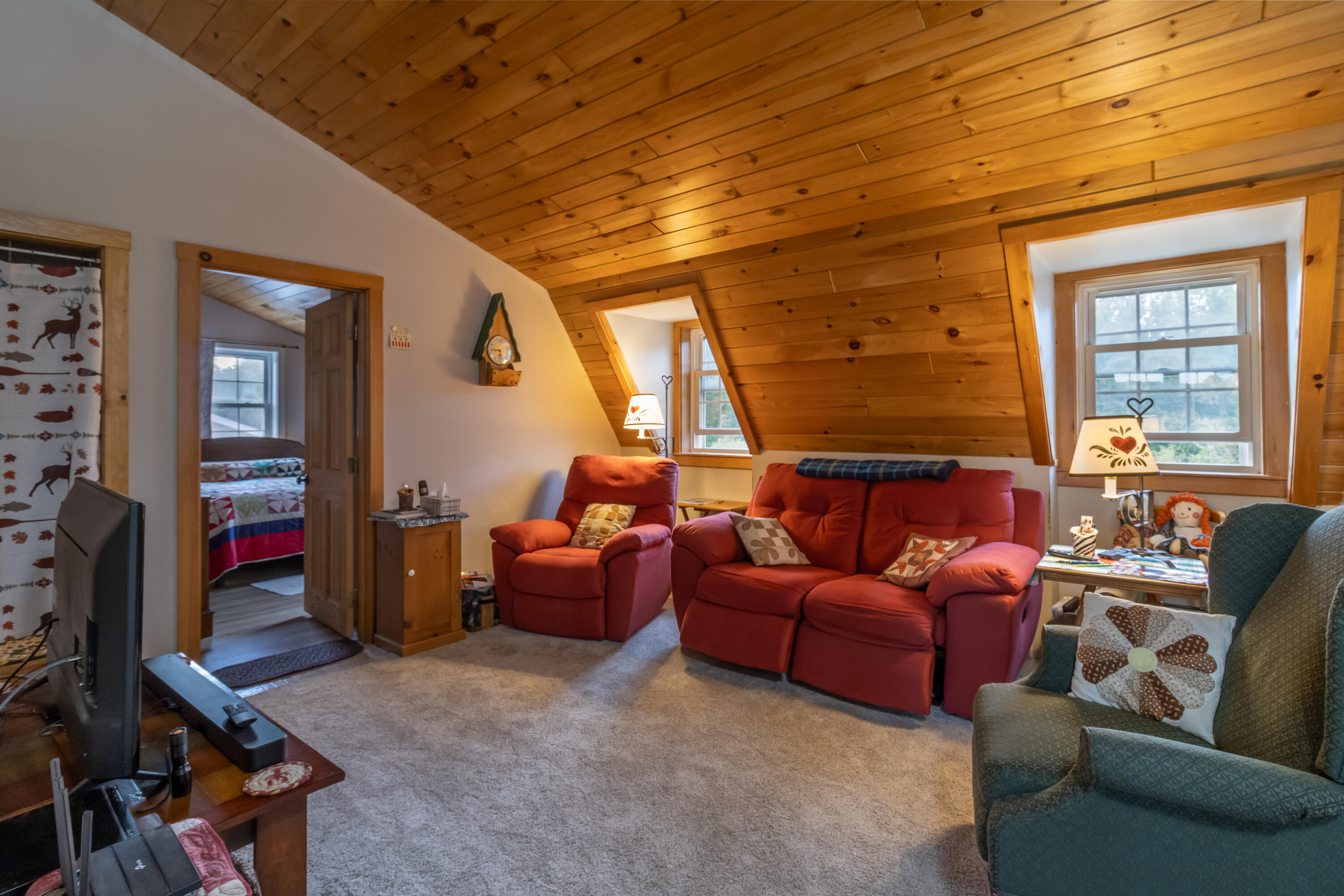 593 North Chester Road Lincoln, ME 04457 - Photo 99 of 104 593 N Chester Road Interiors-57