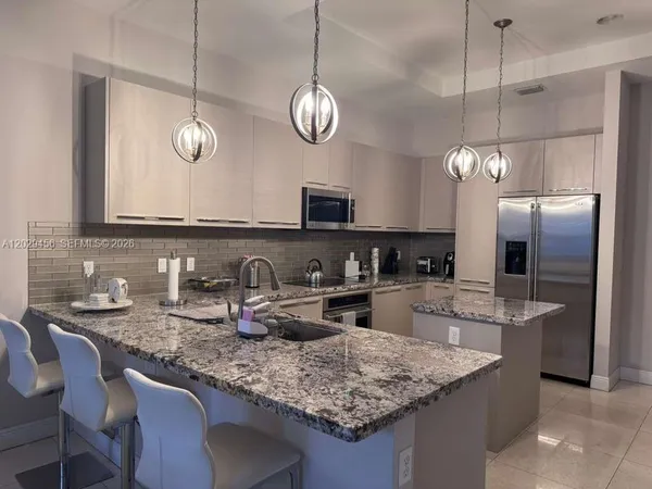$4,200 | 8441 Northwest 51st Terrace, Unit 8441, Doral, FL 33166