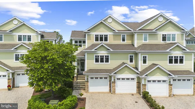 $1,395,000 | 522 Narrows Pointe Drive, Grasonville, MD 21638
