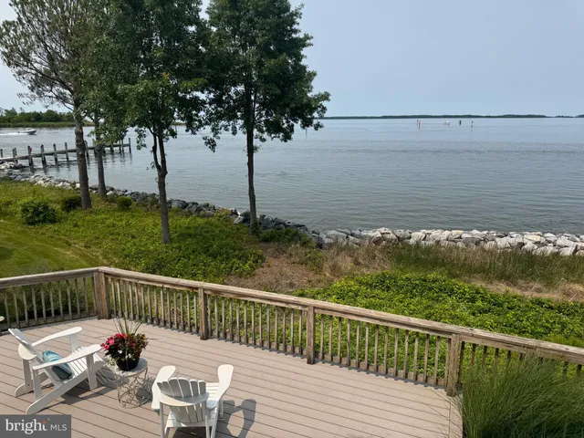 $1,395,000 | 522 Narrows Pointe Drive, Grasonville, MD 21638