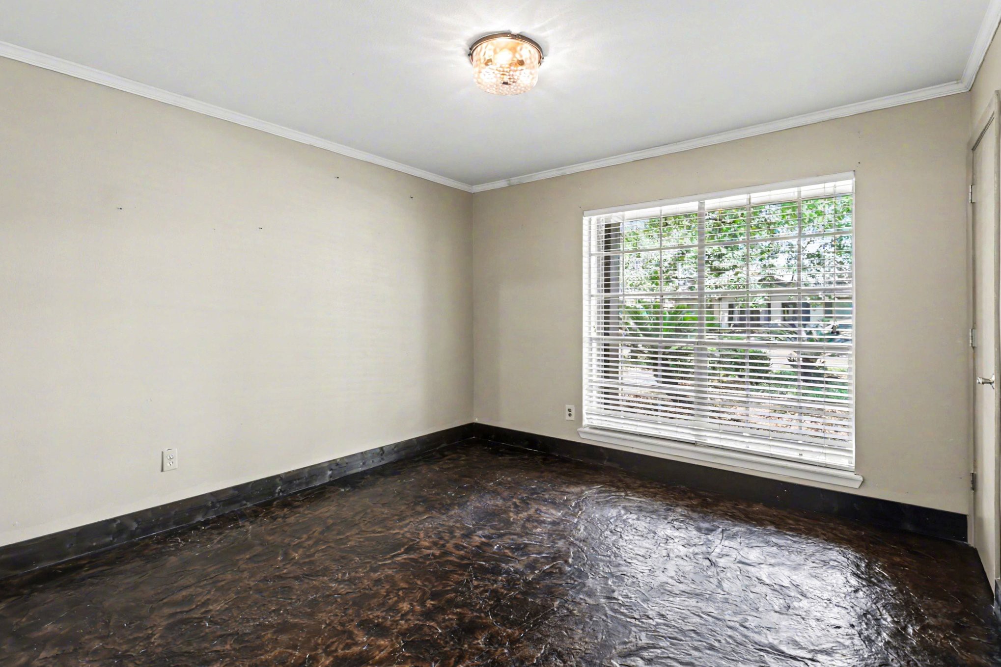 5251 Birdwood Road Houston, TX 77096 - Photo 22 of 35