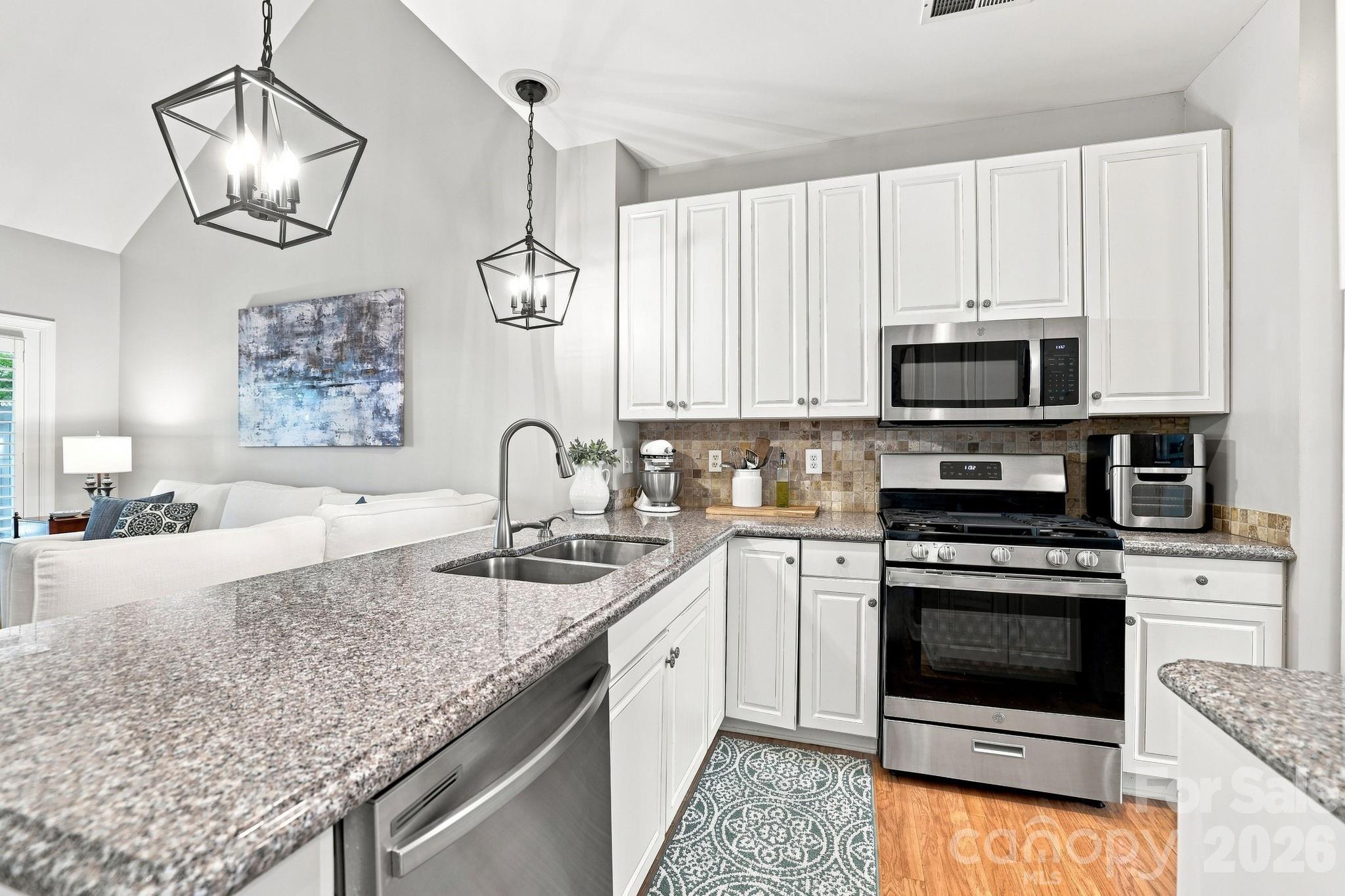 3310 Stettler View Road Charlotte, NC 28210 - Photo 16 of 45 Gallery Image 16