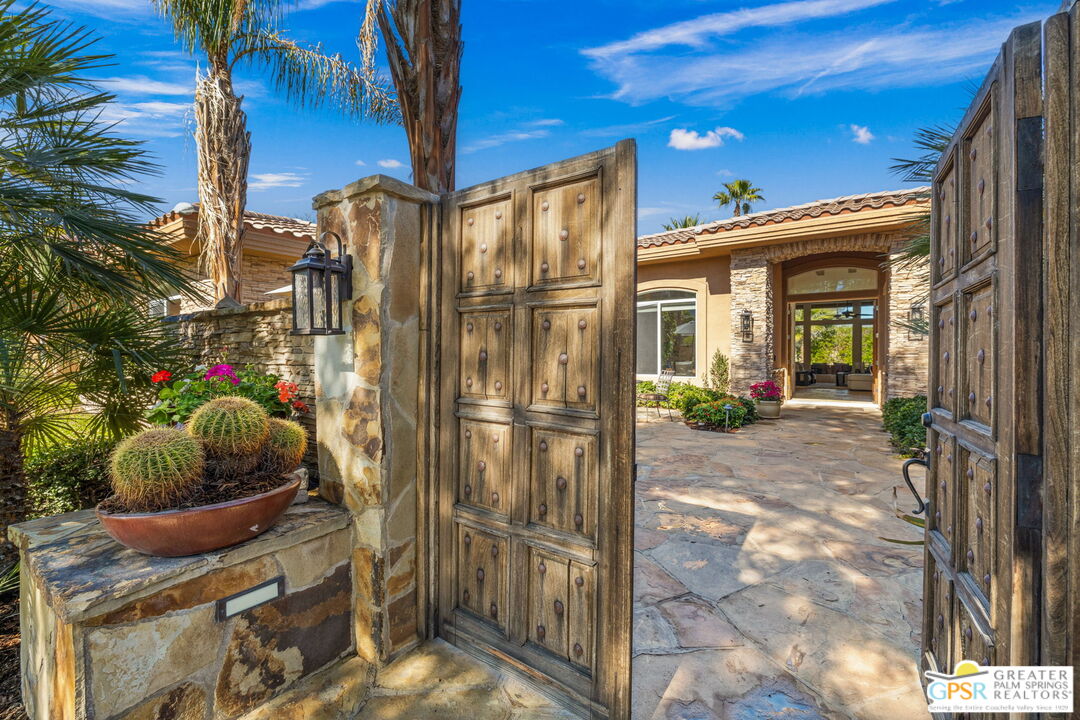 2 Varsity Circle Rancho Mirage, CA 92270 - Photo 63 of 65