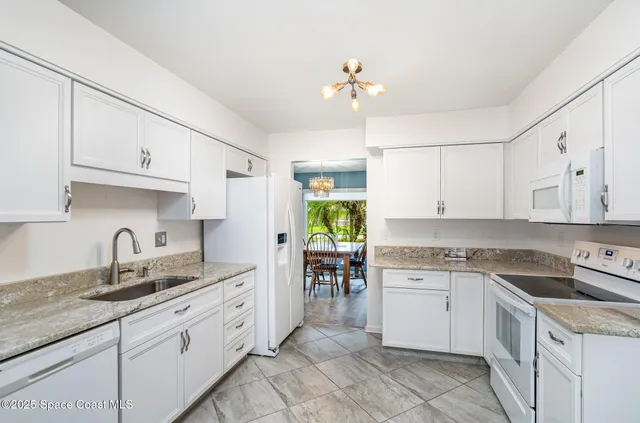 $354,000 | 1372 Independence Avenue, Melbourne, FL 32940