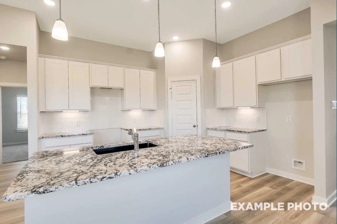 74 Leon Way Dayton, TX 77535 - Photo 5 of 11