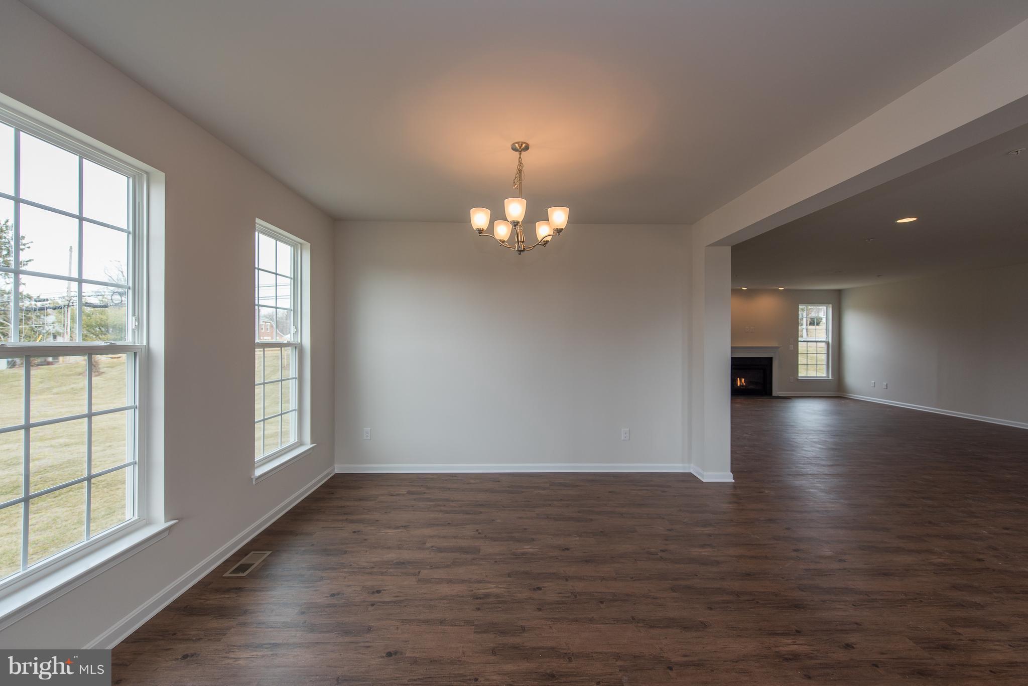 688 Stonegate Road Westminster, MD 21157 - Photo 3 of 30 Dining Room