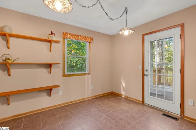 $449,000 | 262 Belvoir Drive, Pickens, SC 29671