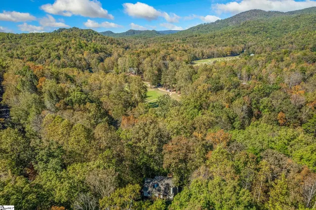 $449,000 | 262 Belvoir Drive, Pickens, SC 29671