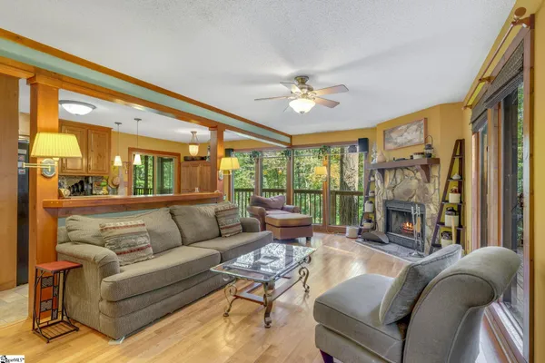 $449,000 | 262 Belvoir Drive, Pickens, SC 29671