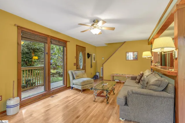 $449,000 | 262 Belvoir Drive, Pickens, SC 29671