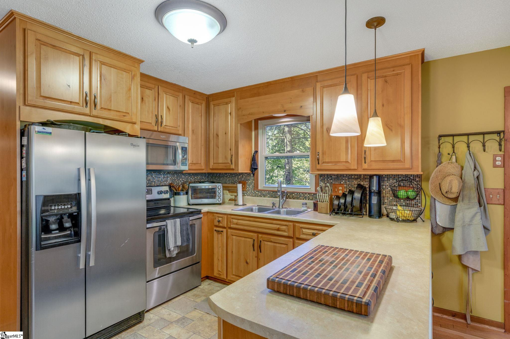 262 Belvoir Drive Pickens, SC 29671 - Photo 9 of 50