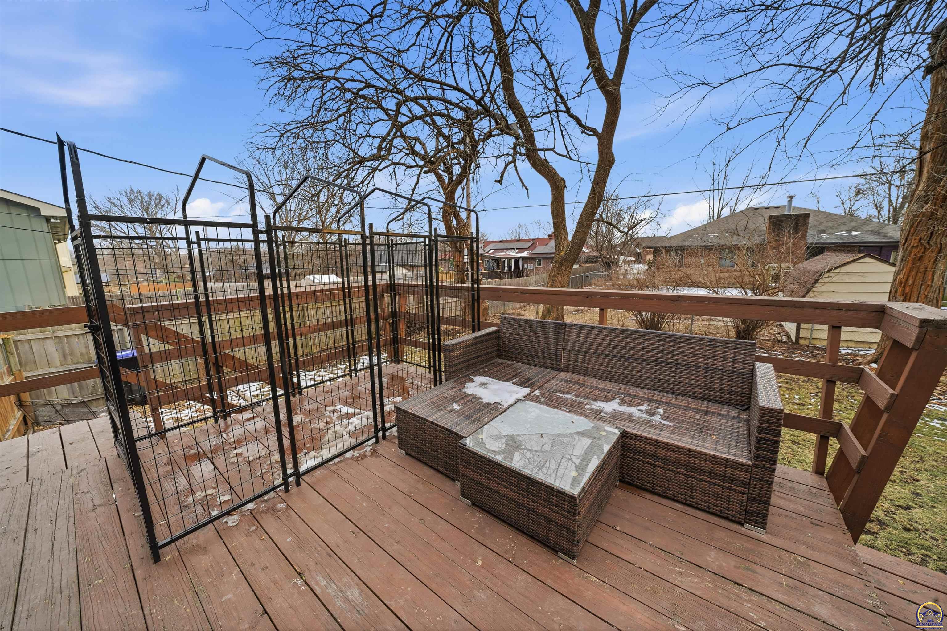 3911 Southwest 38th Lane Topeka, KS 66610 - Photo 31 of 35