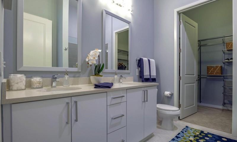 6400 Blue Stone Road, Unit 4018 Sandy Springs, GA 30328 - Photo 12 of 25 a bathroom with a toilet sink and mirror