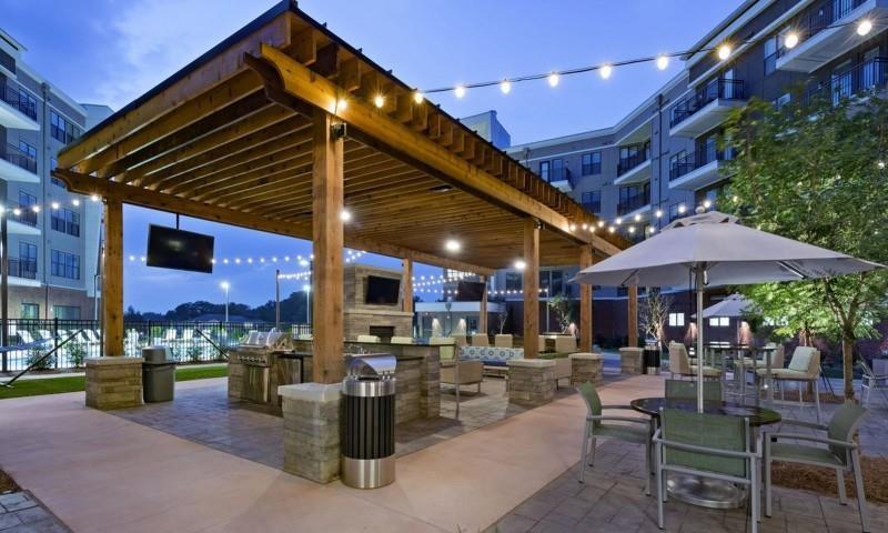 6400 Blue Stone Road, Unit 4018 Sandy Springs, GA 30328 - Photo 21 of 25 a view of a restaurant