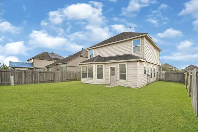 $2,200 | 17002 Devon Dogwood Trail, Richmond, TX 77407