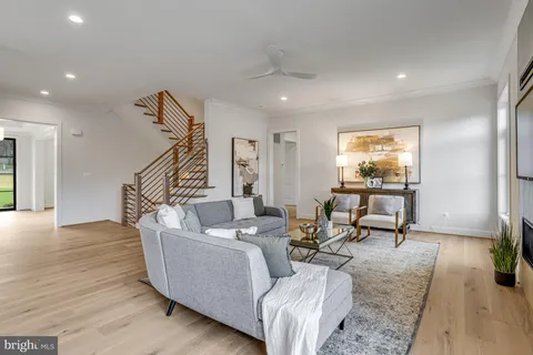 $4,149,500 | 1002 Springvale Road, Great Falls, VA 22066