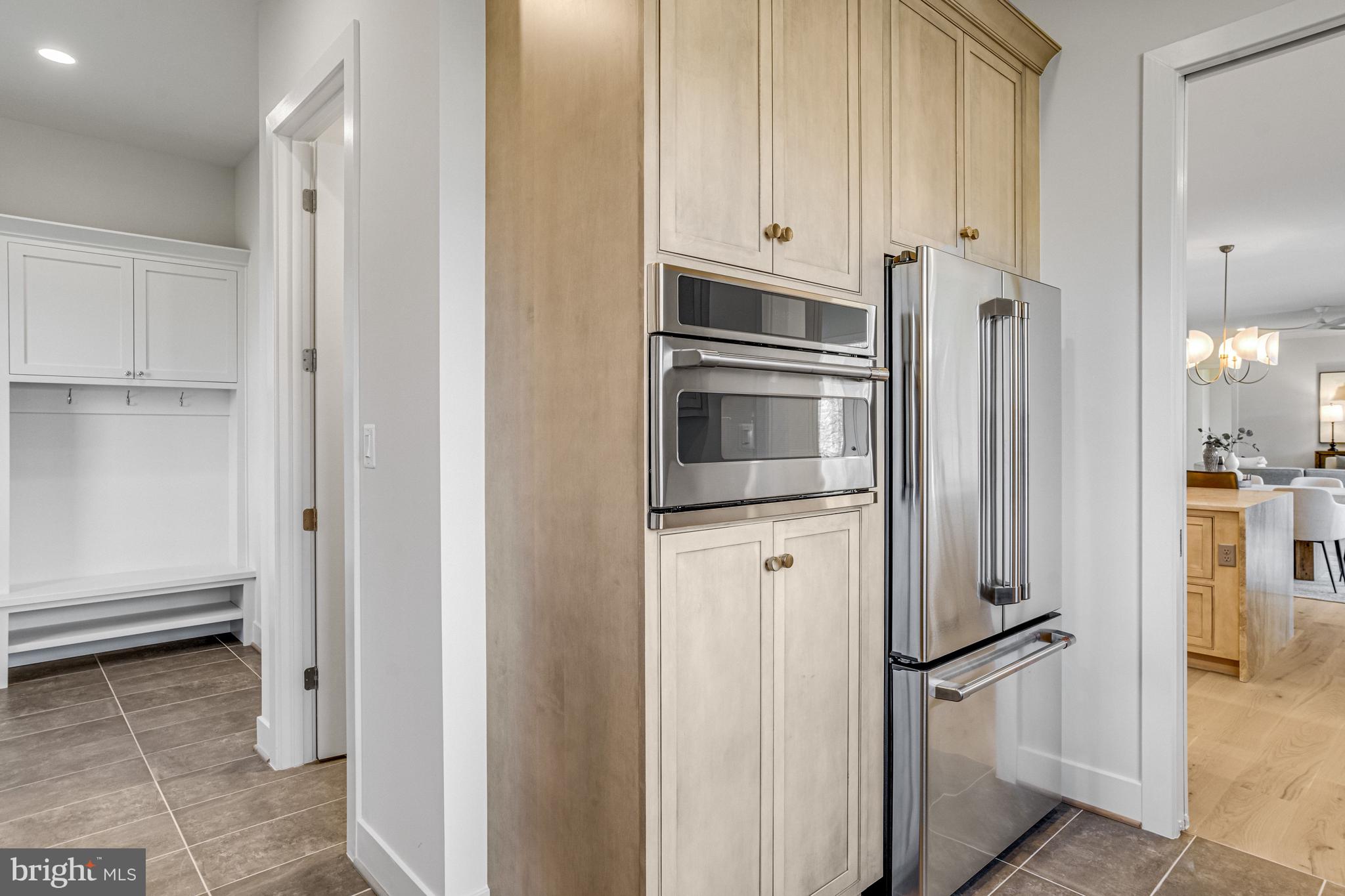 1002 Springvale Road Great Falls, VA 22066 - Photo 30 of 73 catering kitchen