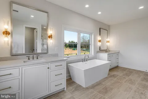 $4,149,500 | 1002 Springvale Road, Great Falls, VA 22066