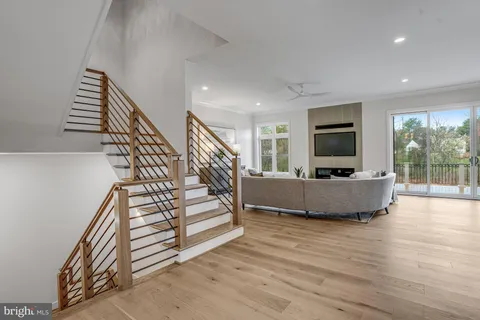 $4,149,500 | 1002 Springvale Road, Great Falls, VA 22066