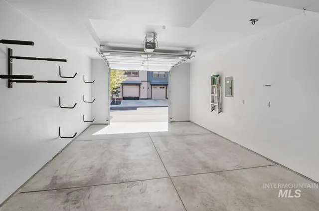 $549,900 | 211 Broken Pine Lane, McCall, ID 83638